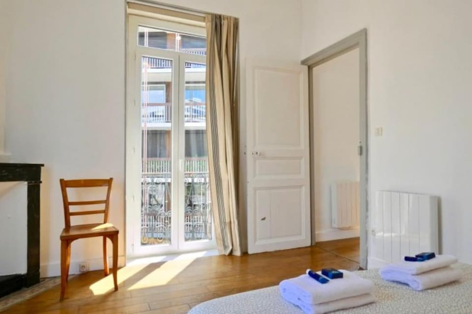 Bel appartement hausmannien à Montpellier Apartment in Montpellier