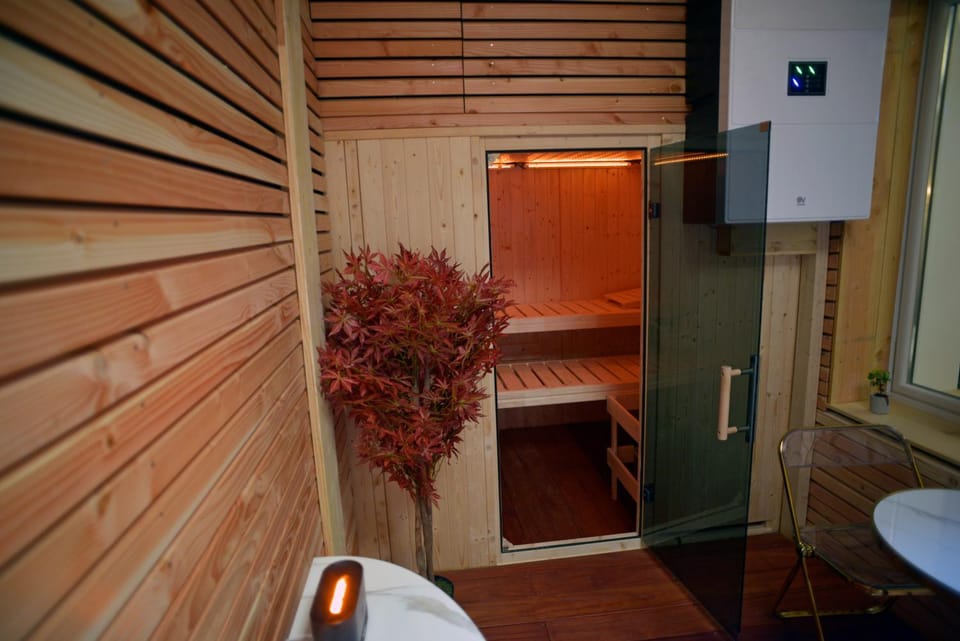 L'instant Duras Love room spa & sauna privés Apartment in Nouvelle-Aquitaine