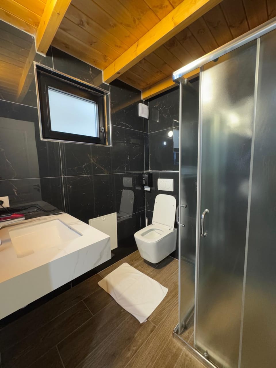 Hotel & Restorant Flamuri Bed and Breakfast in Europe