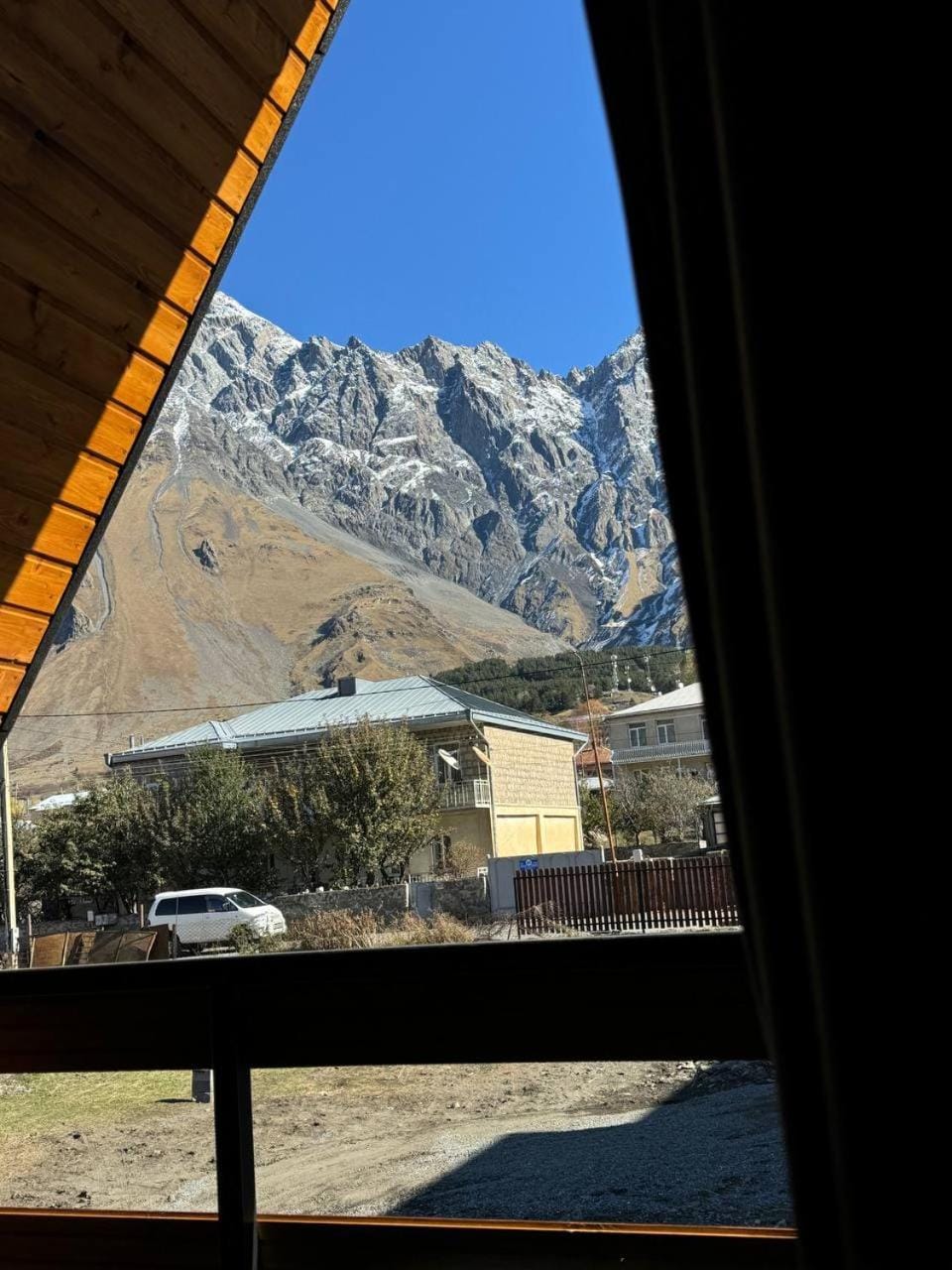 Day, Natural landscape, Balcony/Terrace, Mountain view