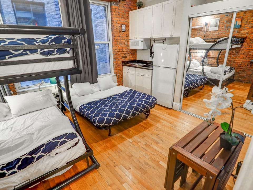 Metropolitan Studio Apartments Manhattan Apartment in Midtown