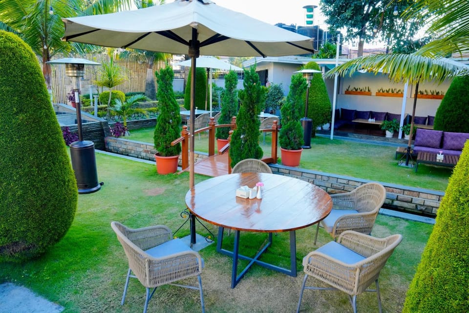 Garden, Garden view