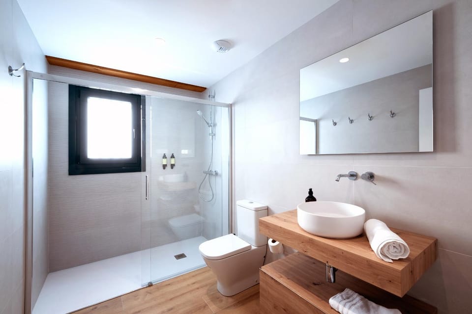 TXORIONAK - Caserío Rehabilitado entre Bilbao y Urdaibai House in Basque Country