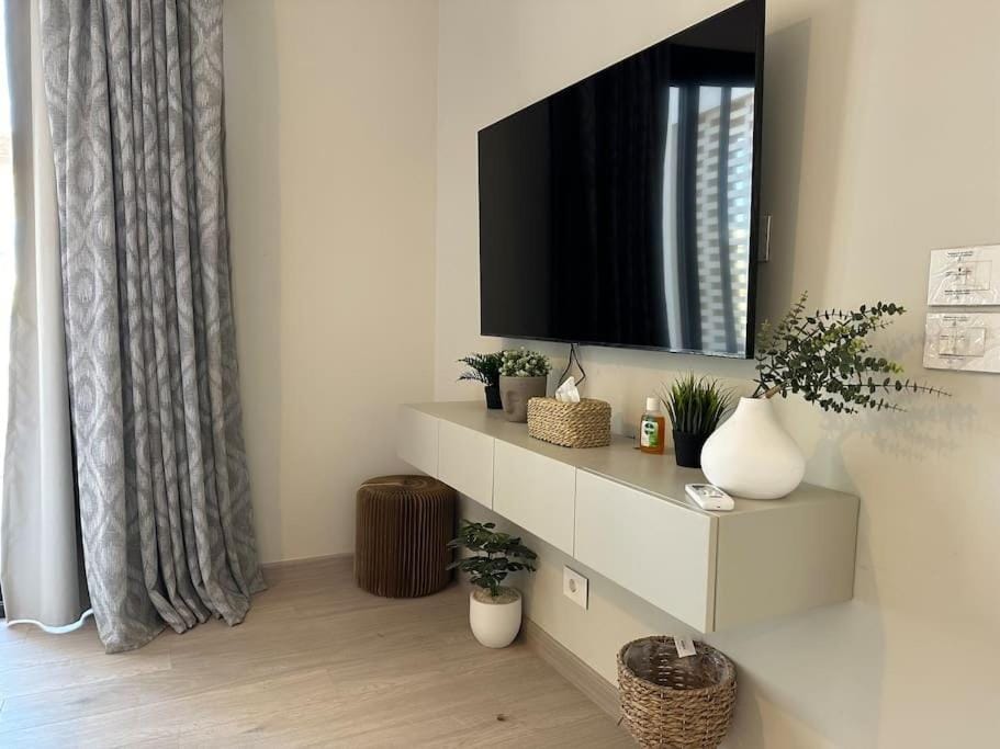 Stylish 1BR Ground With Free Pool & Lagoon Access In Gouna Apartment in Hurghada