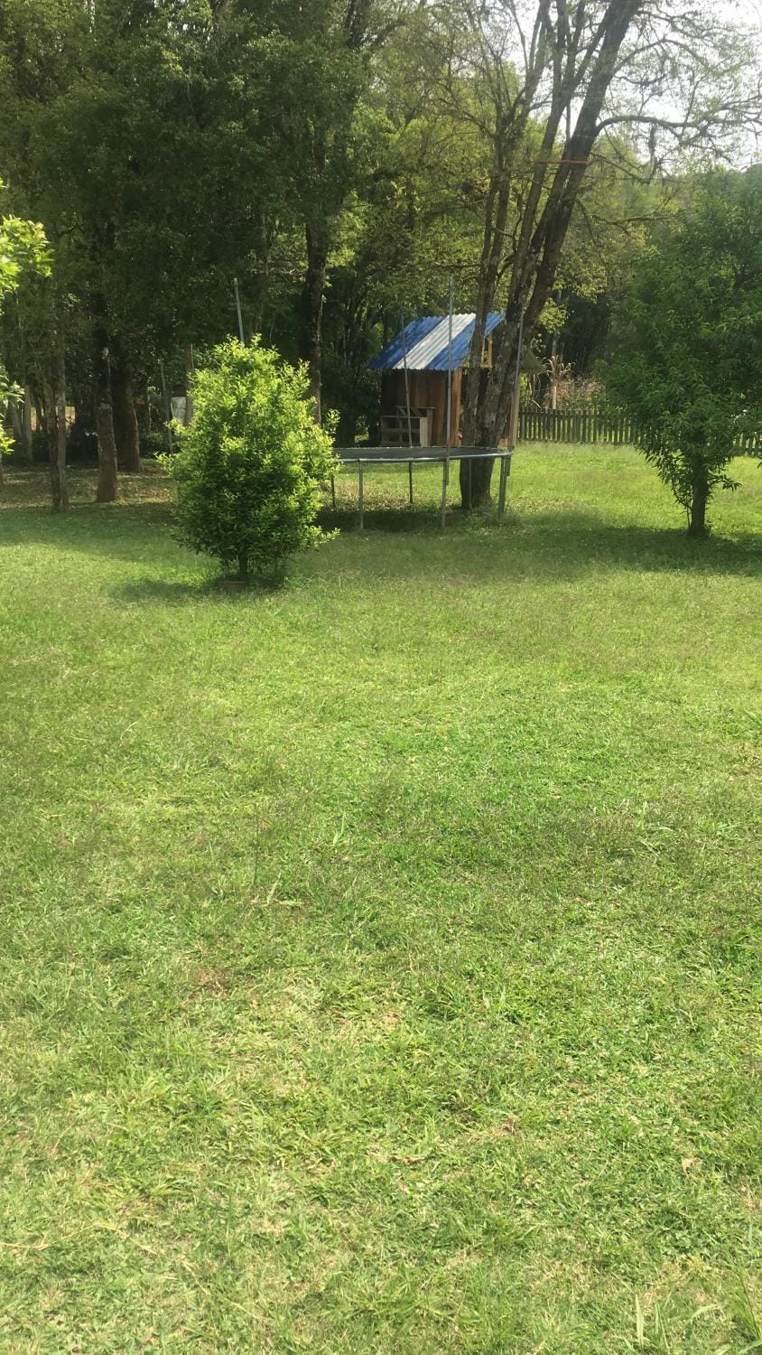 Chácara Recanto Théo House in State of Paraná