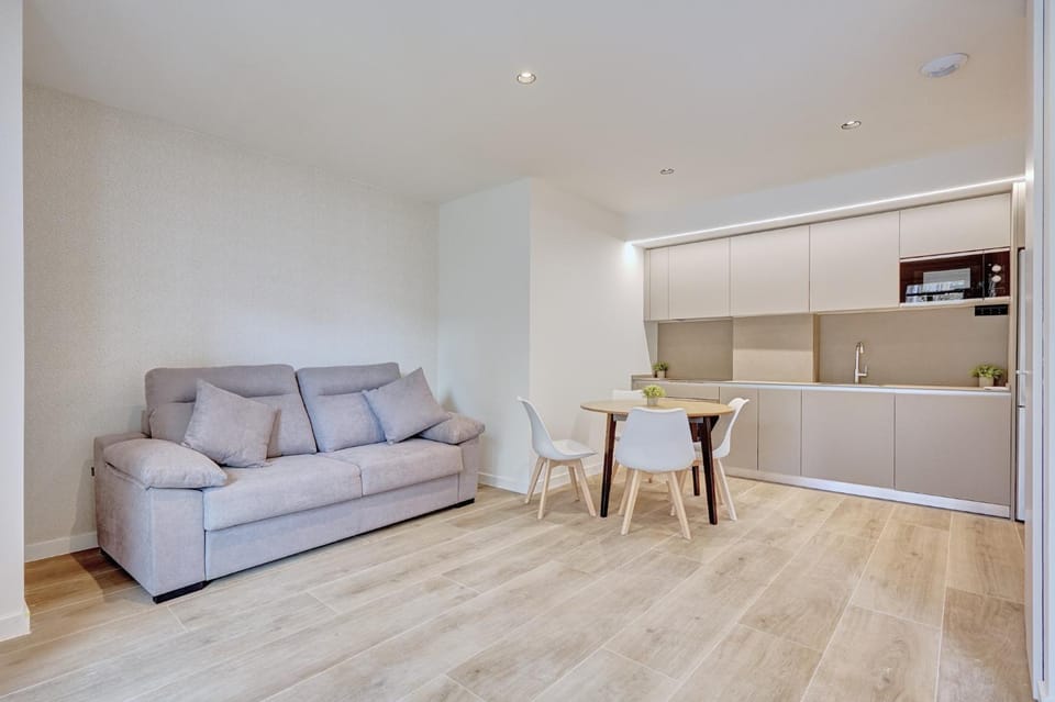 Kitchen or kitchenette, Living room, Dining area