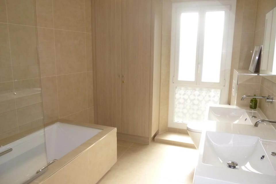 REF 990 - Cannes Center - Apartment for rent Apartment in Cannes