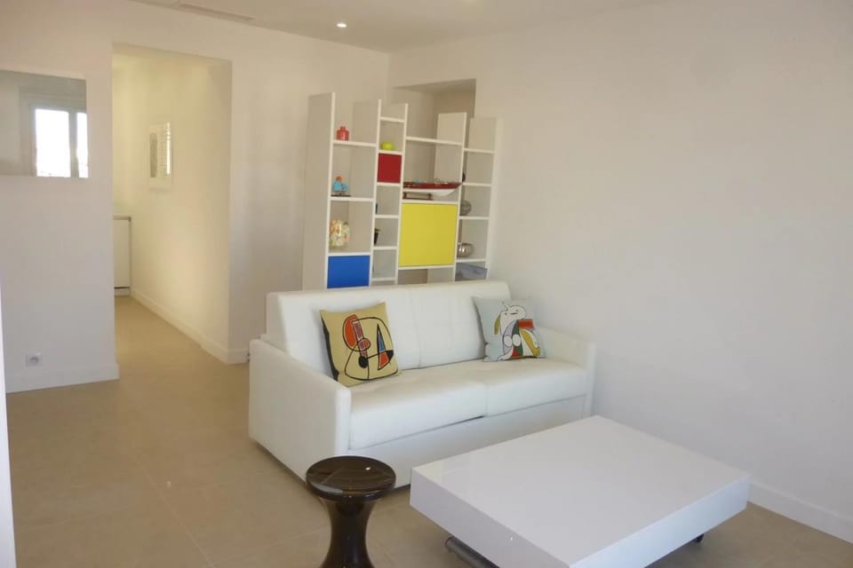 REF 990 - Cannes Center - Apartment for rent Apartment in Cannes