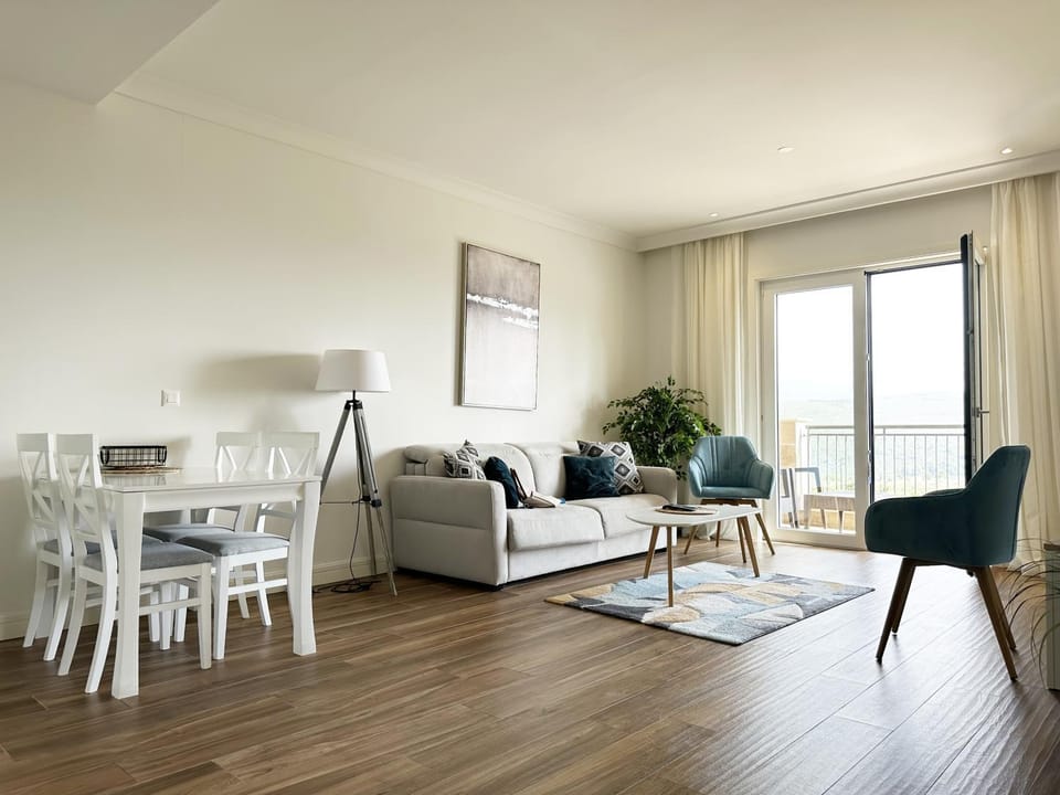 Contemporary One Bedroom Apartment - Lustica Centrale Apartment in Kotor Municipality