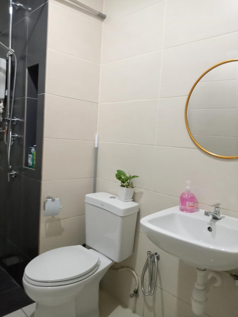 The Cozy Haven 4 Unique Studio Private Parking Apartment in Petaling Jaya