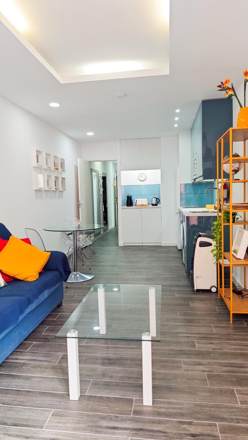 Kitchen or kitchenette, Living room, Photo of the whole room, Seating area