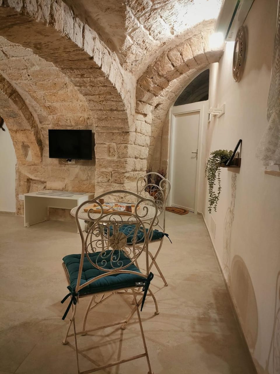 Dimora D'archi Bed and Breakfast in Bari