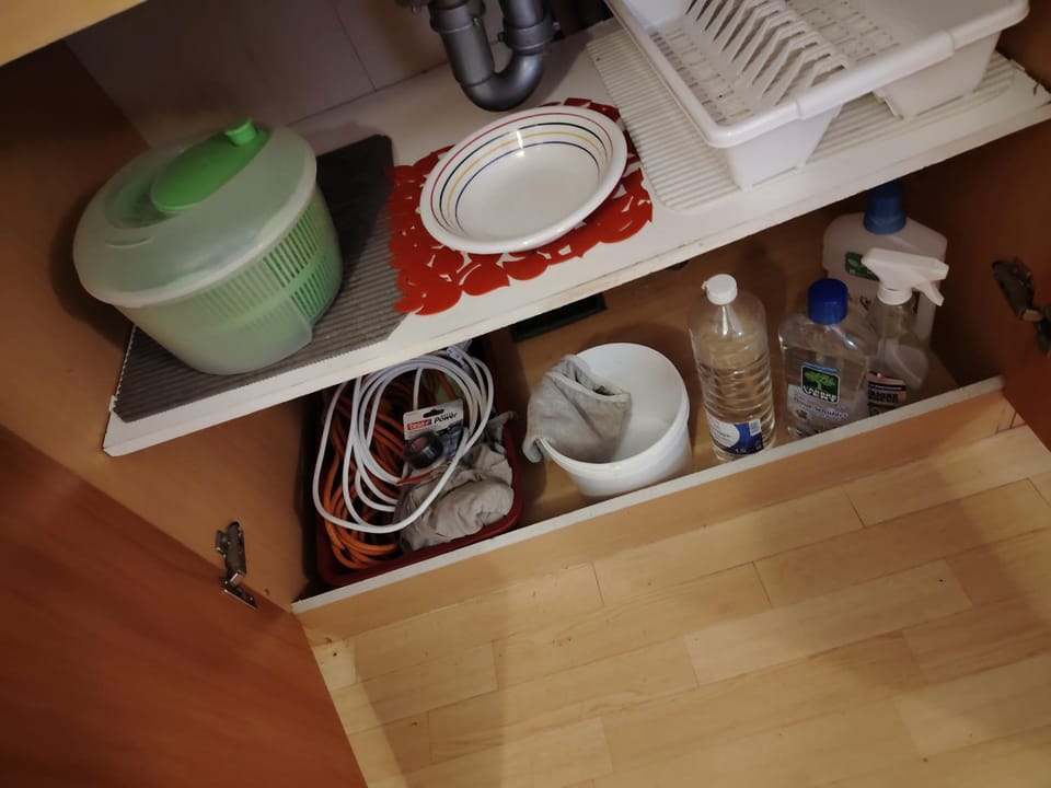 Kitchen or kitchenette