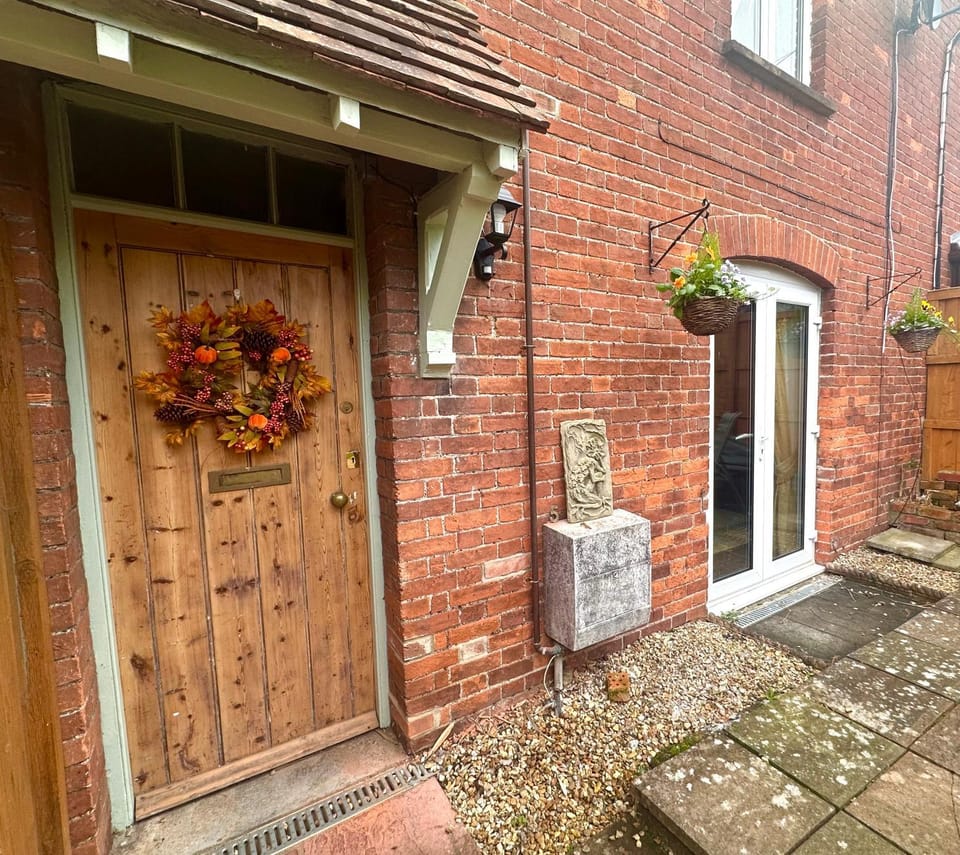 Property building, Garden view