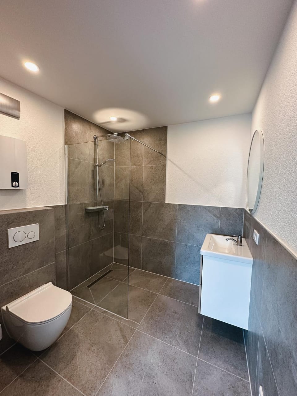 Shower, Toilet, Bathroom, acessibility