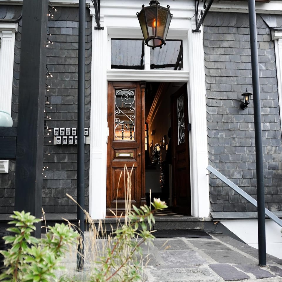 Property building, Balcony/Terrace