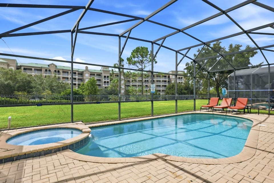 Windsor Hills Dream Private Screened Pool Home House in Windsor Hills
