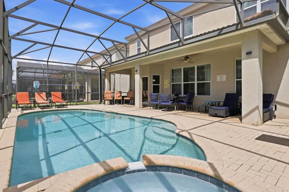 Windsor Hills Dream Private Screened Pool Home House in Windsor Hills