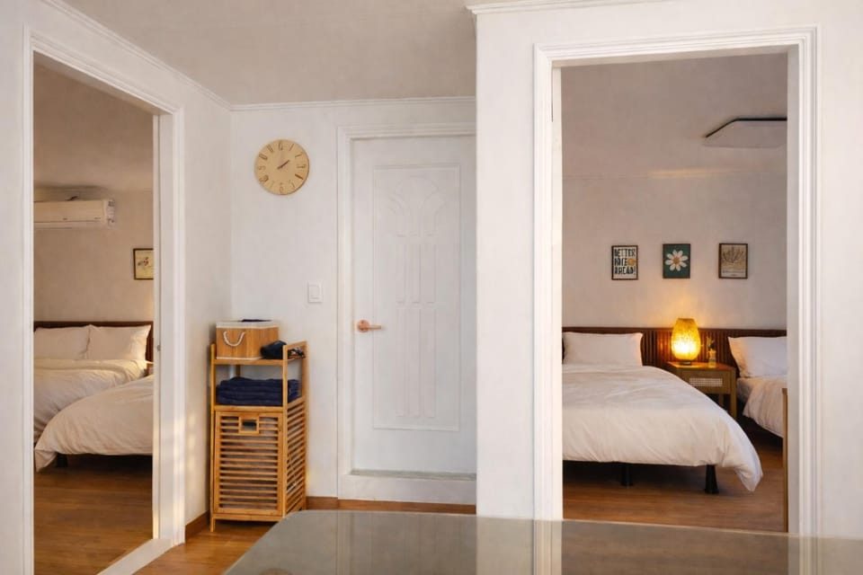 Living room, Photo of the whole room