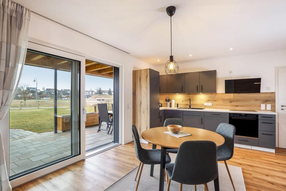 Property building, Kitchen or kitchenette, Living room