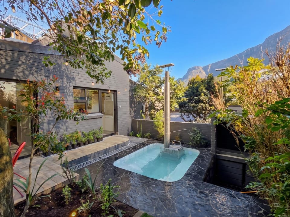 Property building, Patio, Spring, Day, Natural landscape, Garden, Garden view, Mountain view, Pool view, Swimming pool