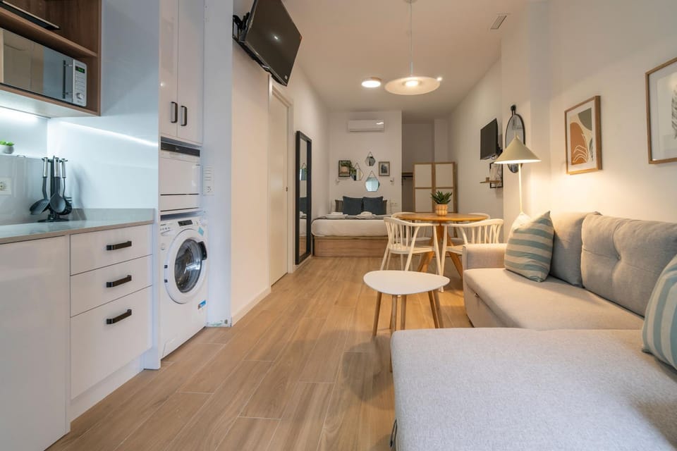 VLC HOST - Ausias March Apartment in Valencia