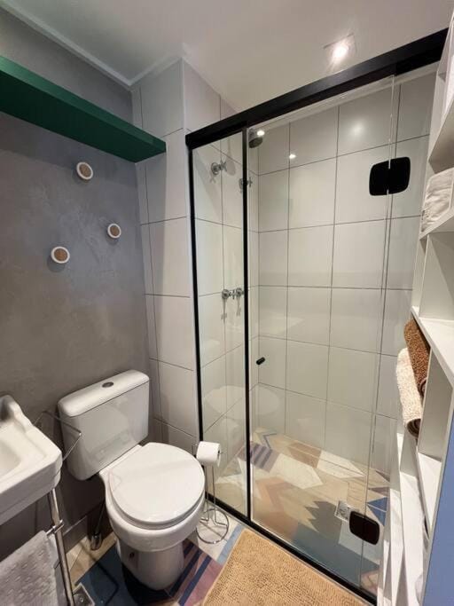 Apartamento Completo - 20 min do Aeroporto GRU - Wi-Fi 500 Mega com Garagem Apartment in Guarulhos
