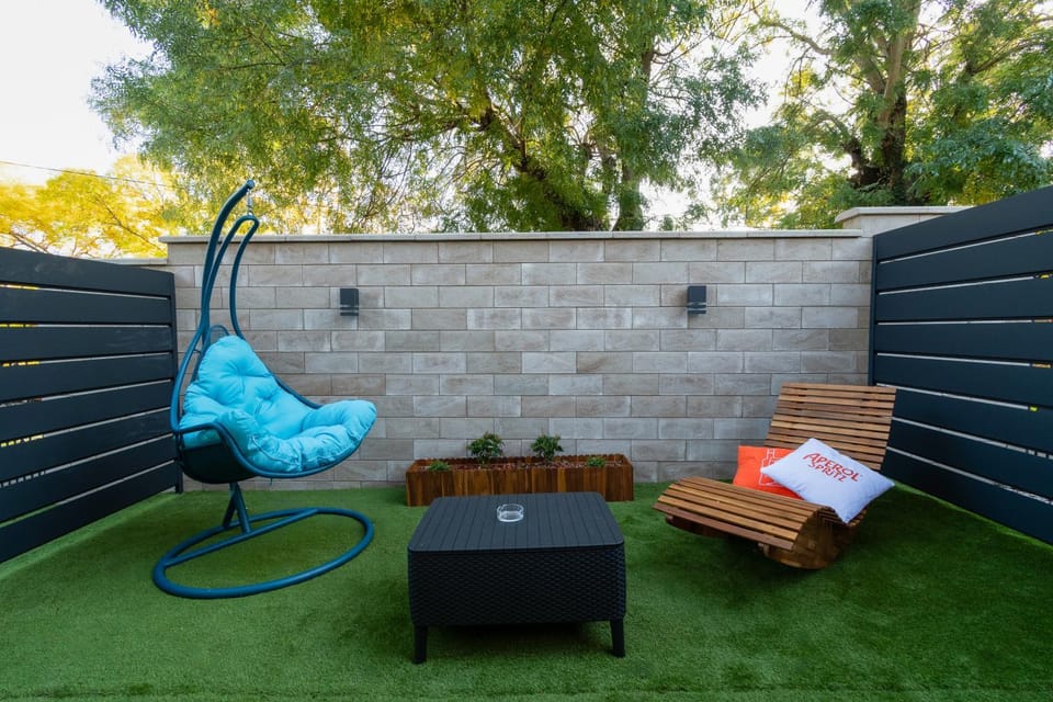 Garden, Garden view