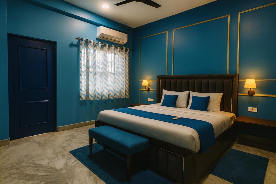 Bed, Photo of the whole room, Bedroom, air conditioner, air conditioner