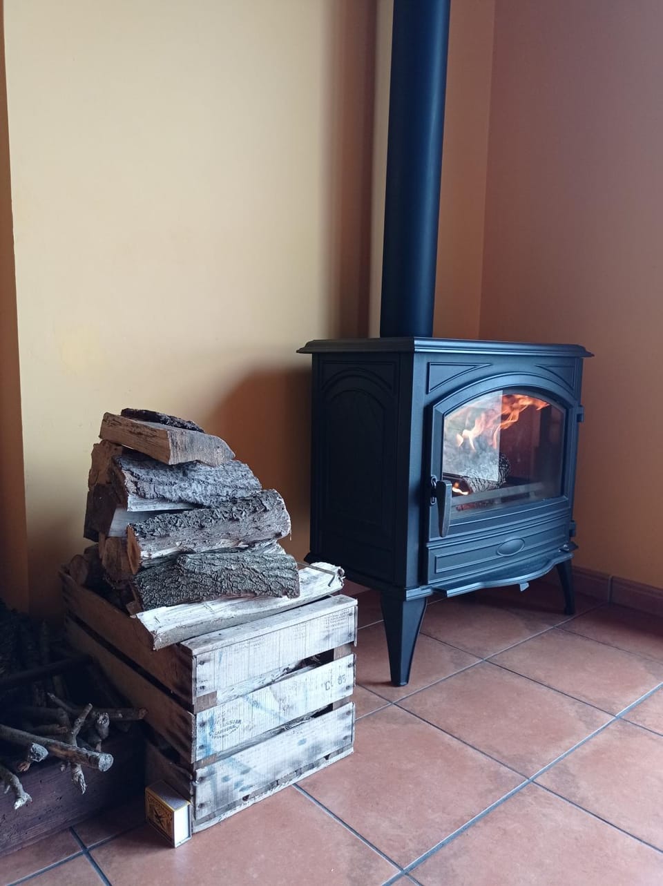 Property building, Living room