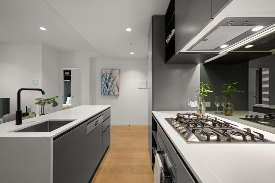 WOW Apartment on Elizabeth Victoria One Apartment in Melbourne