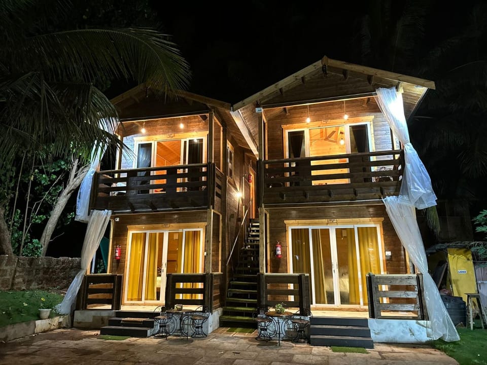 Property building, Night