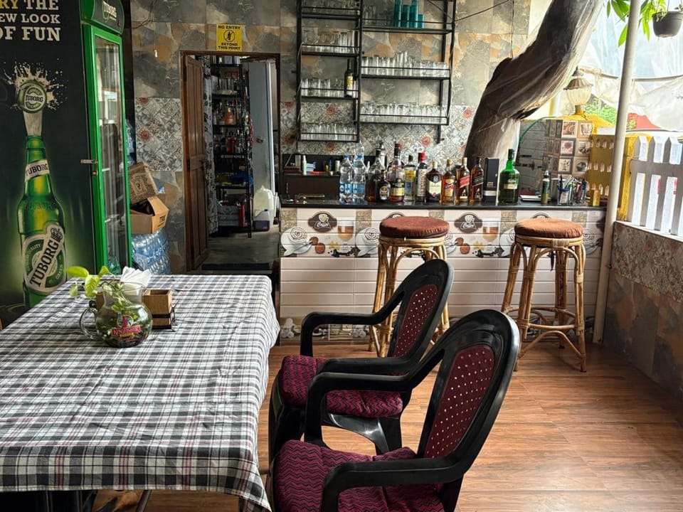 Restaurant/places to eat, Food and drinks, Drinks