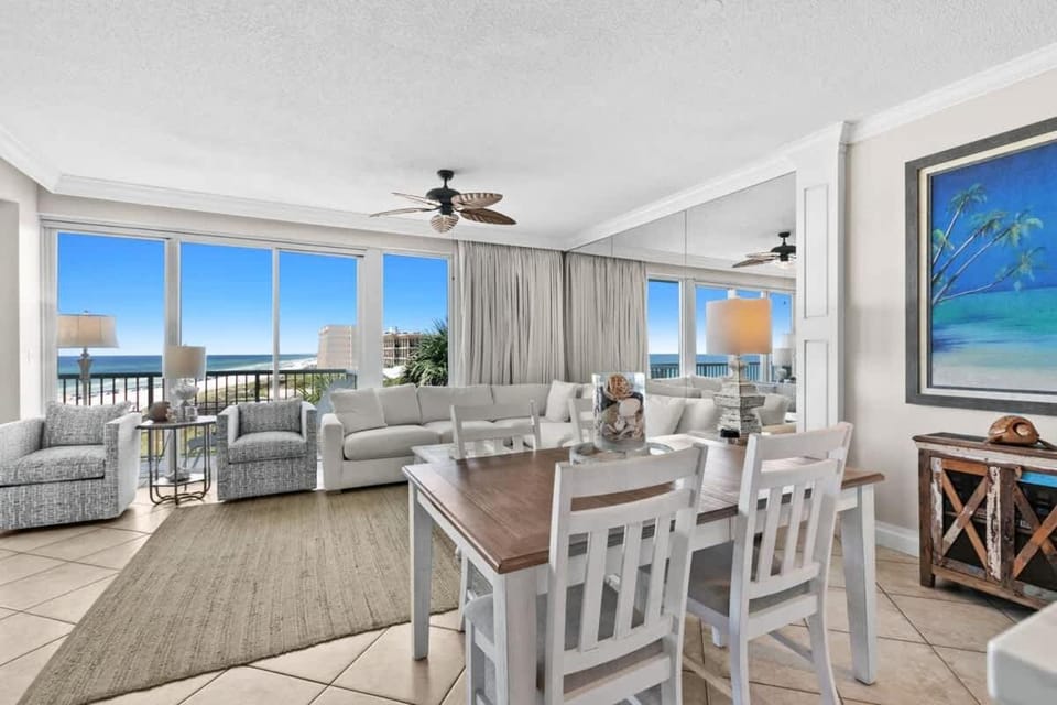The Crescent 302 House in Miramar Beach