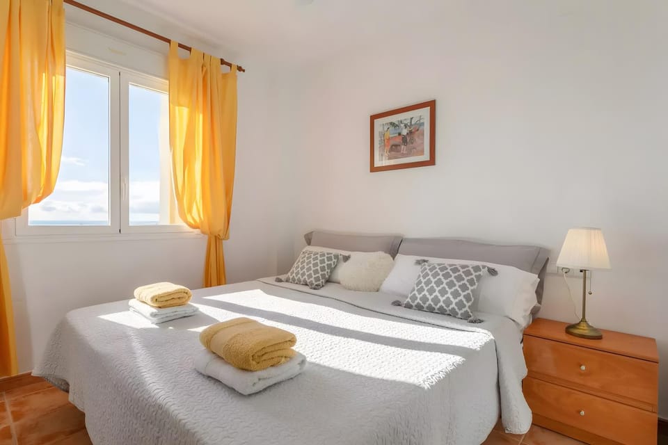 Living room, Bedroom