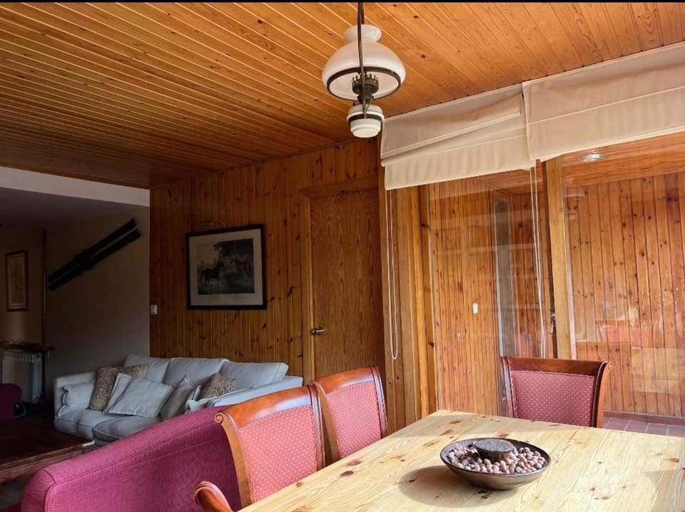 Check-in Casas Alvaro Apartment in Catalonia