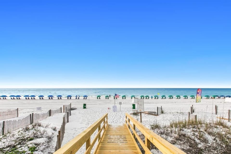 Emerald Towers 1102 House in Destin