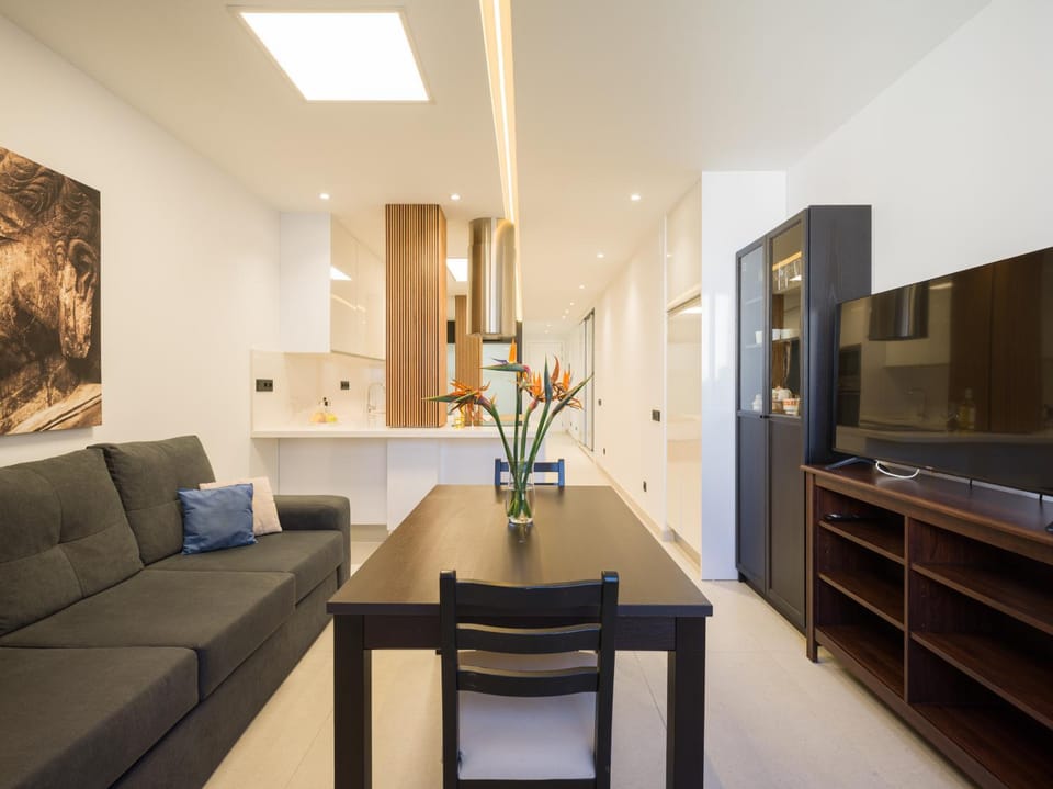 Communal lounge/ TV room, Living room