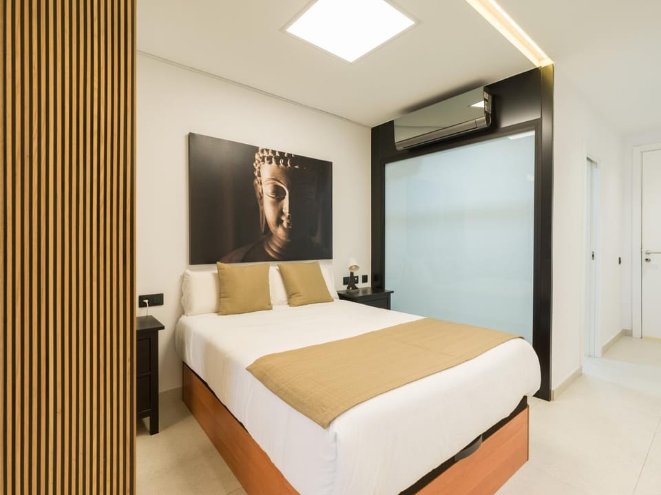 Bed, Bedroom