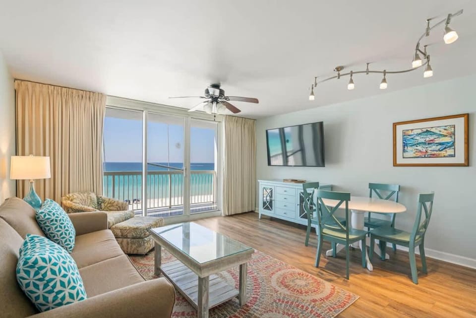 Pelican Beach Resort 510 House in Destin