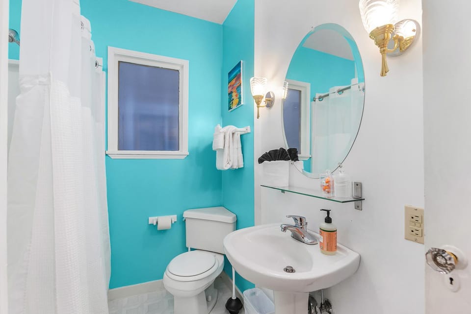 The Green Lake Firefly Lodge Apartment in Green Lake