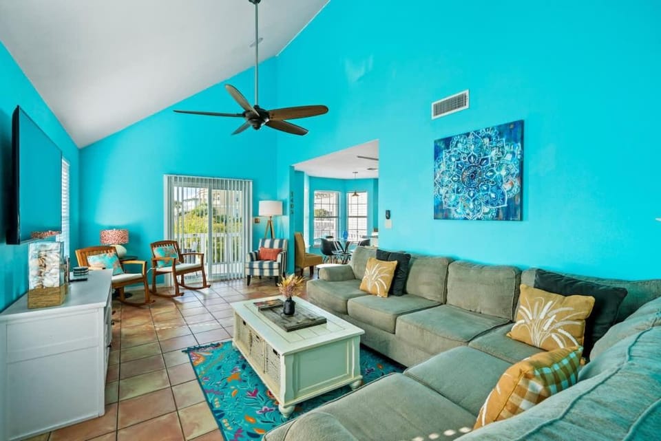 Blues Beach Bungalow House in Pensacola Beach