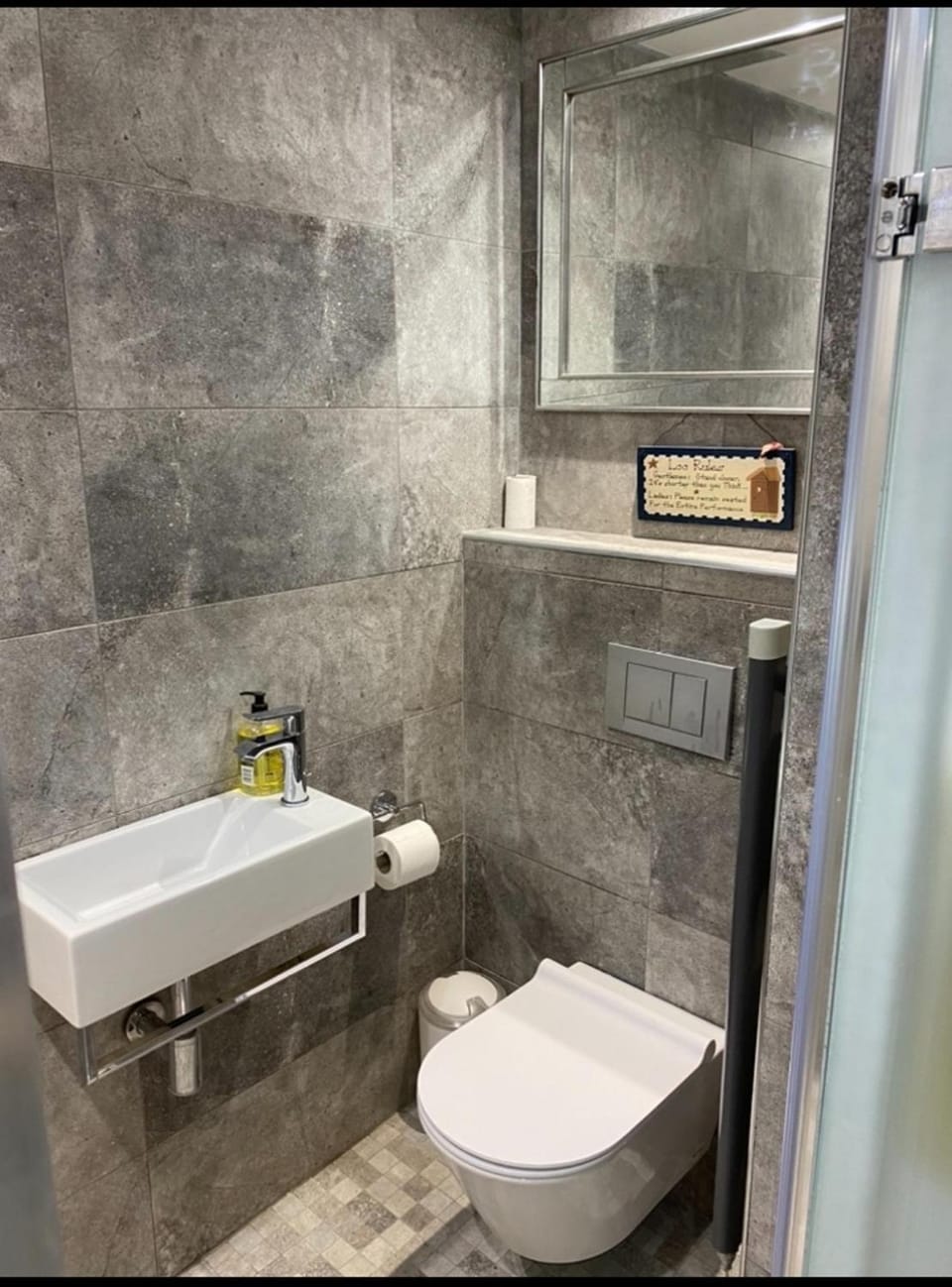 Oakwood Cabin Retreat in Bexleyheath Cabin in Dartford