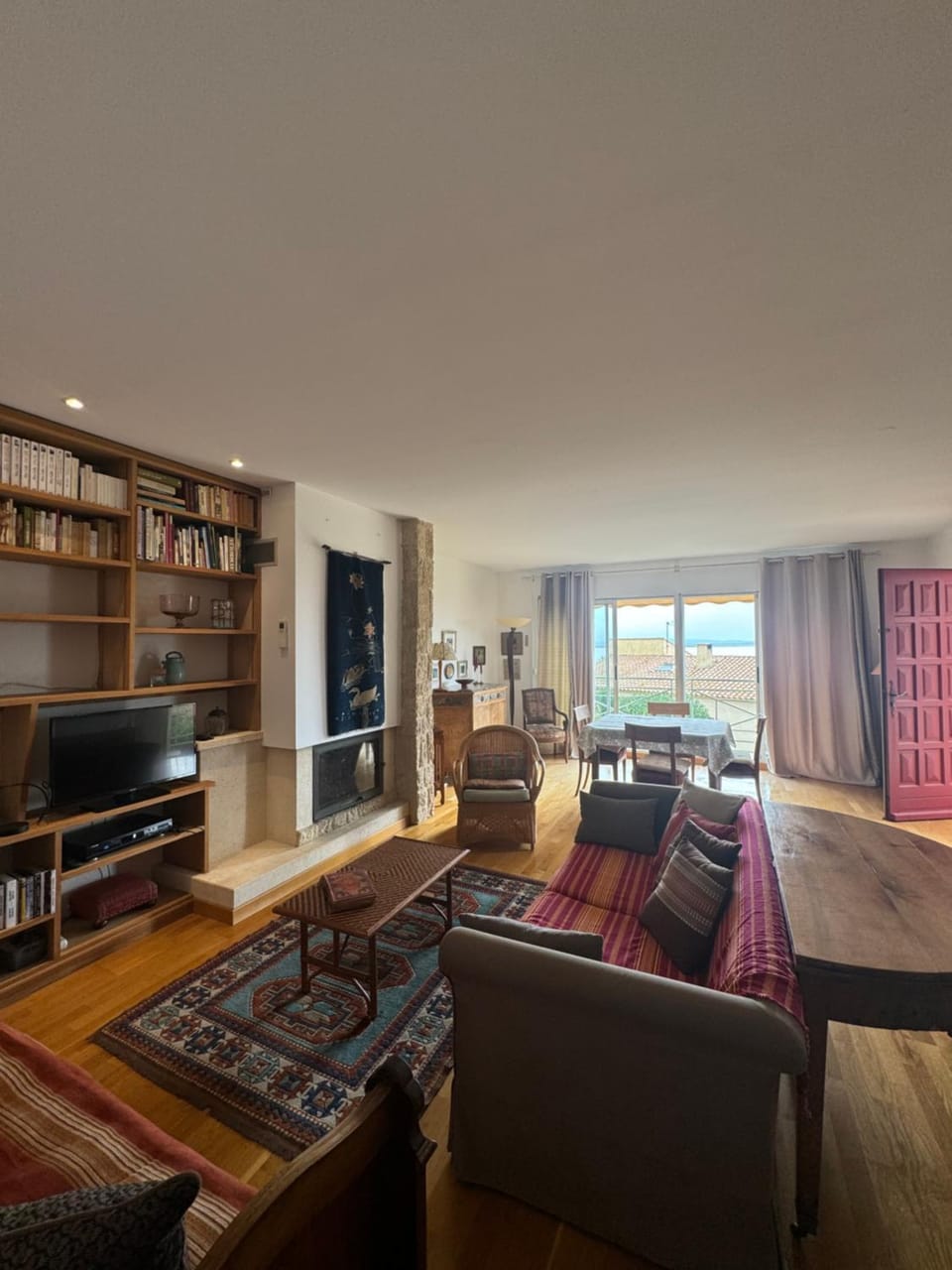 Communal lounge/ TV room, TV and multimedia