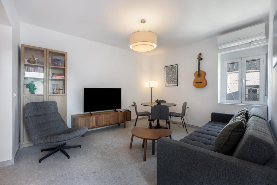 Property building, Living room