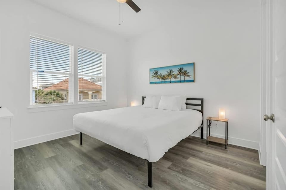 Twente Toes House in Pensacola Beach