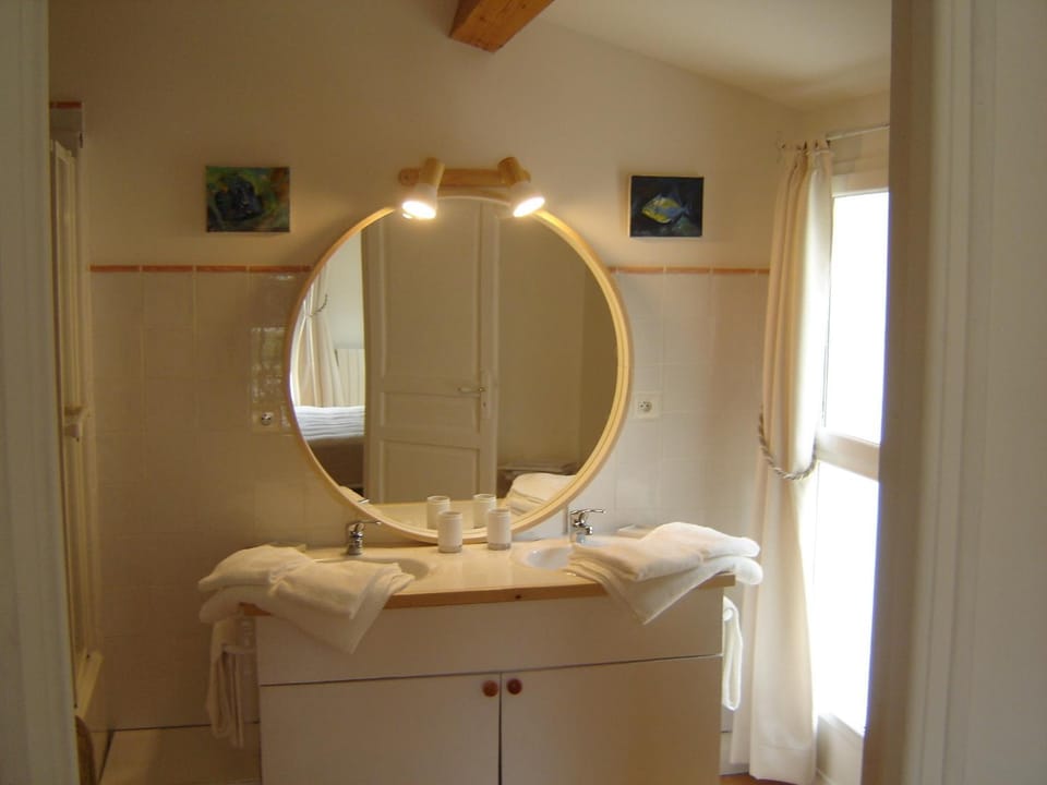 La Tangana Bed and Breakfast in Rognes