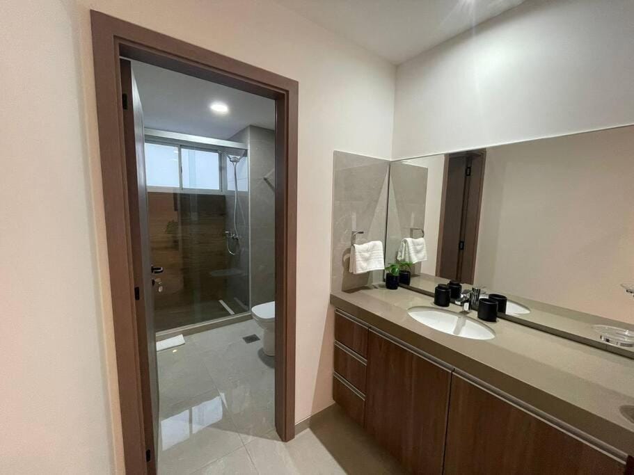 1 Dorm cama King Equipetrol Apartment in Santa Cruz de la Sierra