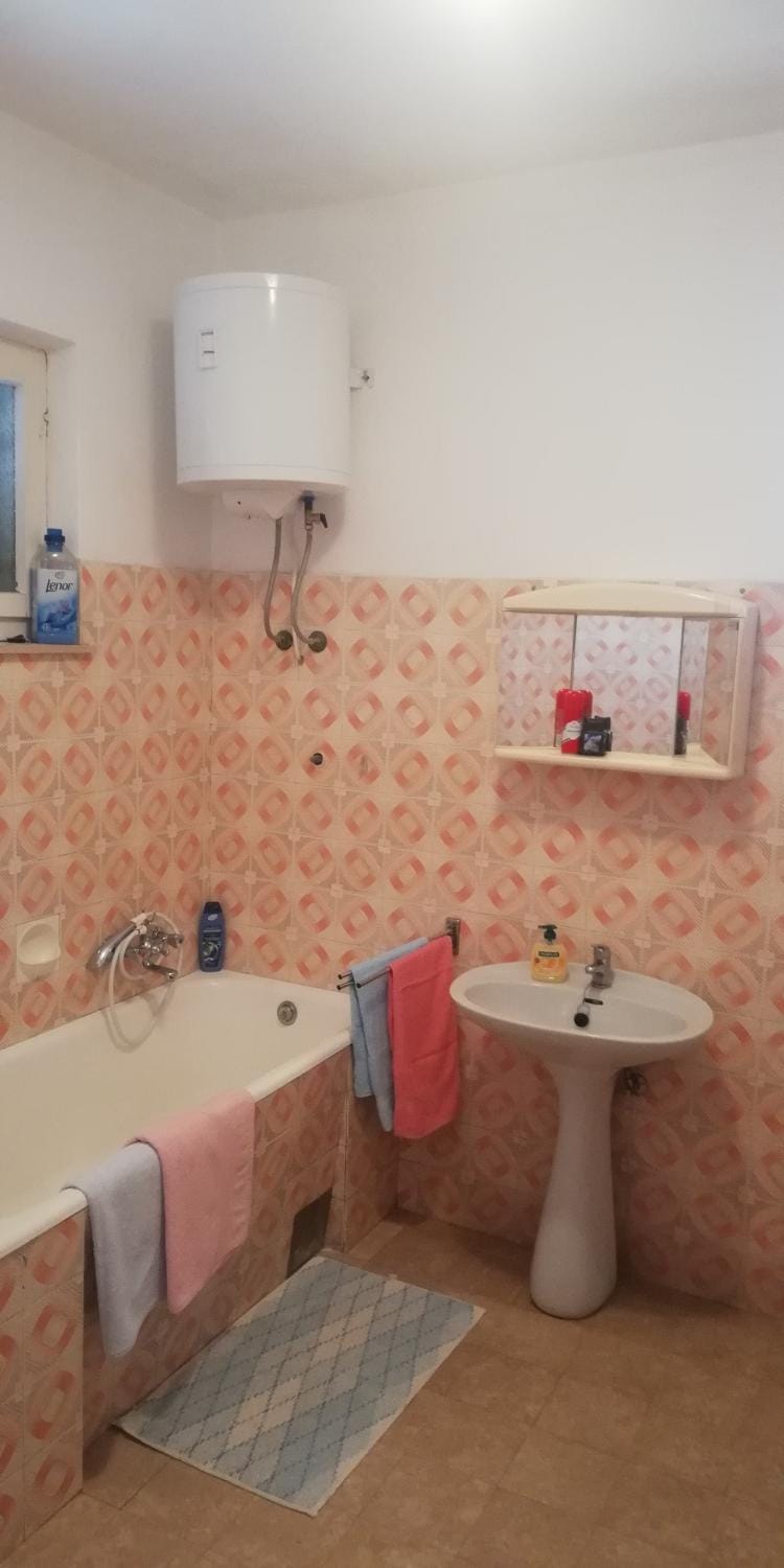 Apartments Miro with Sea view - near Beach Bed and Breakfast in Split-Dalmatia County