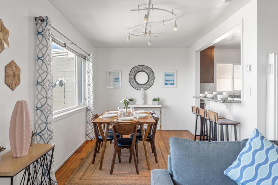 Coastal Sunsets House in La Jolla